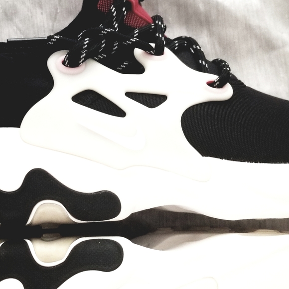 Presto Black Phantom University Red White AV2605-0 - Picture 3 of 12